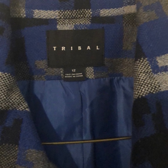 Coat - Picture 2 of 5